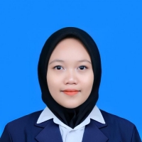 Putri Intan Komariyah