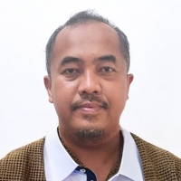 Anwar Holil